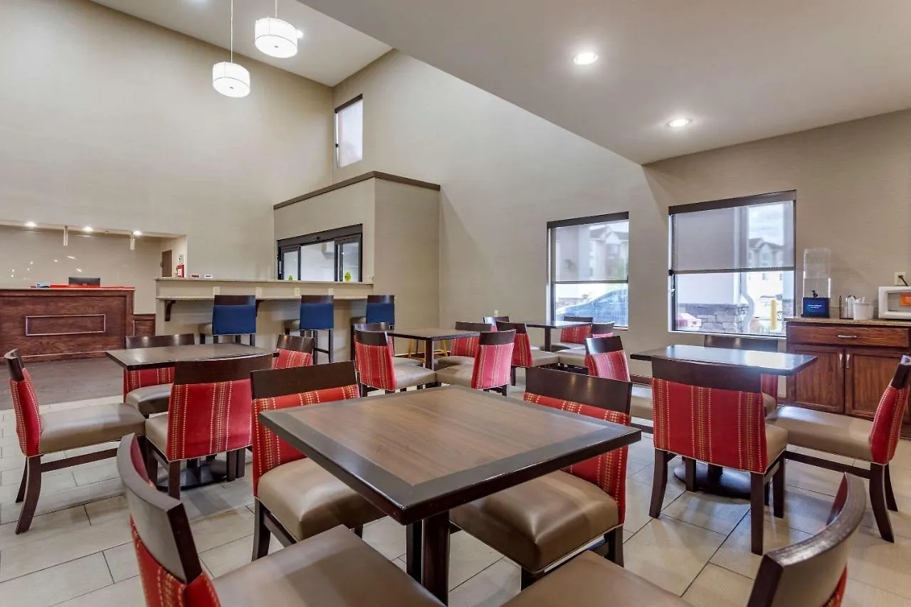 Comfort Suites Memphis 2*,  United States